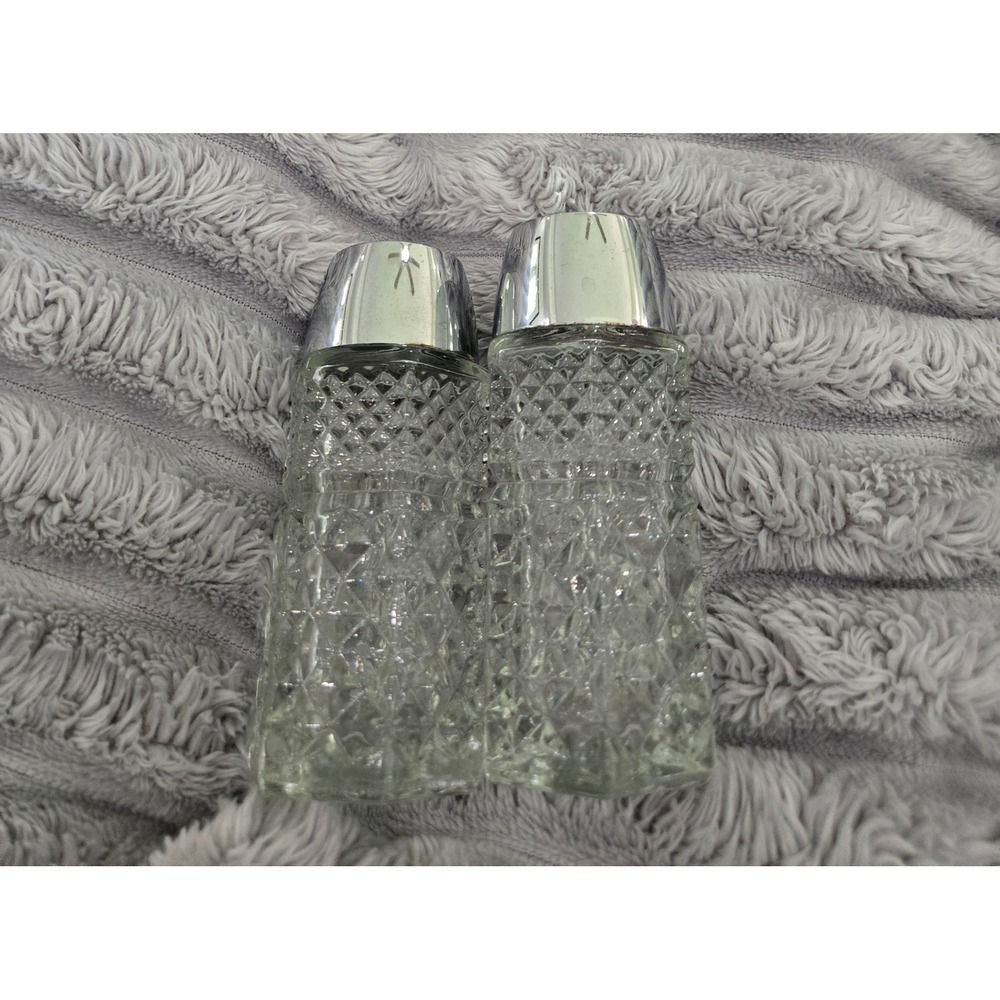VTG Anchor Hocking Wexford USA S & P Shakers Diamond Point Hexagon Chrome Tops